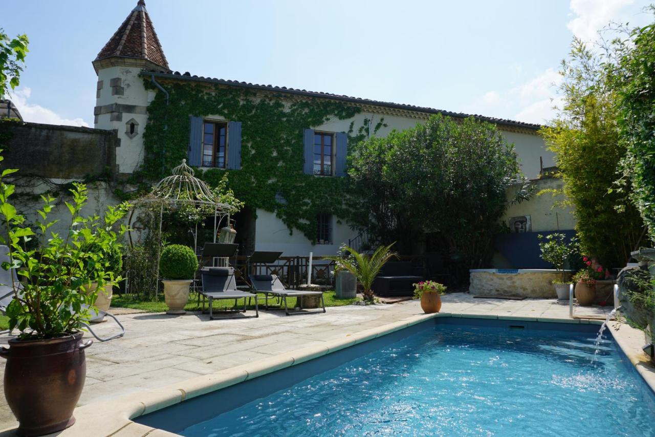 Les Deux Tours Brignon Exterior foto